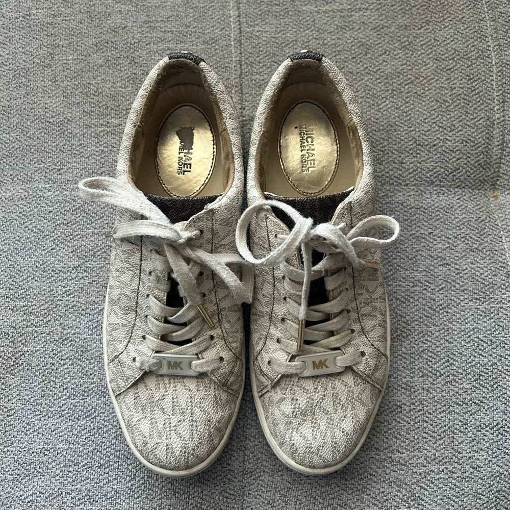 Michael Kors Women's Cream Sneakers - Picture 2 of 7